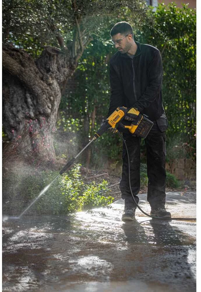 Akumuliatorinė slėginė plovykla Dewalt DCMPW1000N; 54 V; (be akumuliatoriaus ir pakrovėjo)