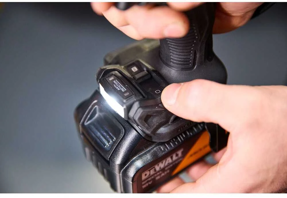 Smūginis suktuvas-gręžtuvas DeWalt DCD86MP2T; 18 V; 2x5,0 Ah akum.