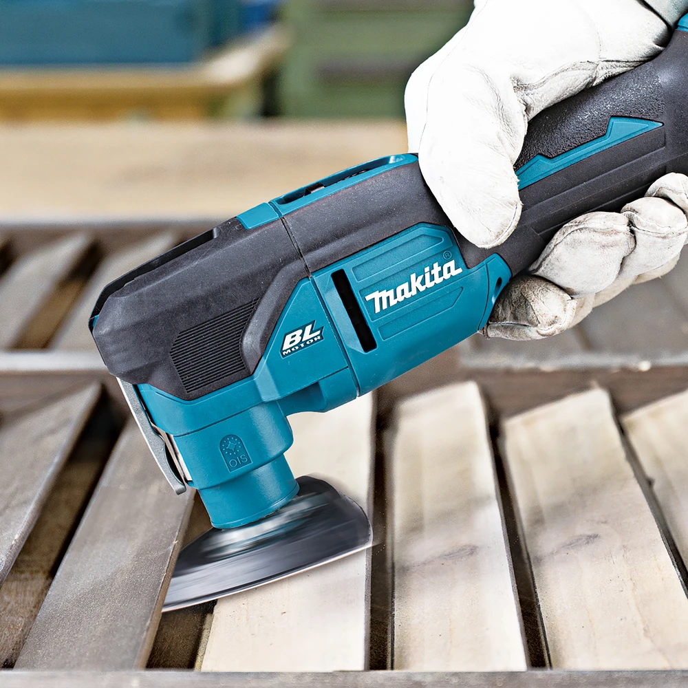 Makita DTM53Z Akumuliatorinis universalus švytuoklinis įrankis 18V, BL-motor, 6000-20000 judesiai per min, amplitudė 3,2°; toolless, Be akumuliatorių ir kroviklio!