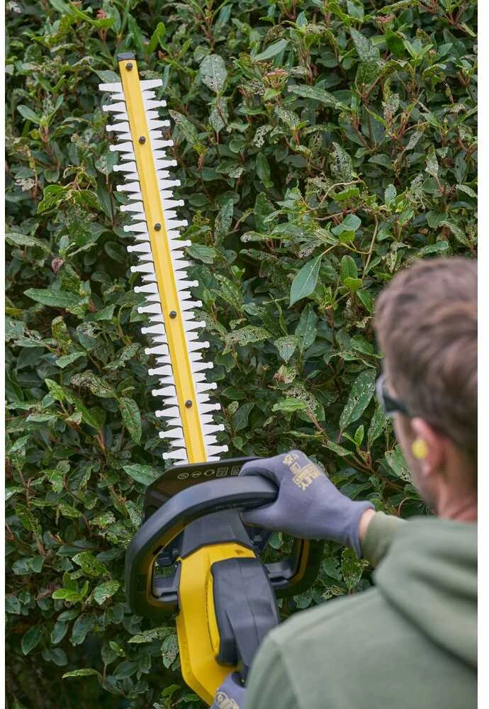 Akumuliatorinės gyvatvorių žirklės 55 cm, 18 V, FATMAX V20, STANLEY [SFMCHT655B-XJ]