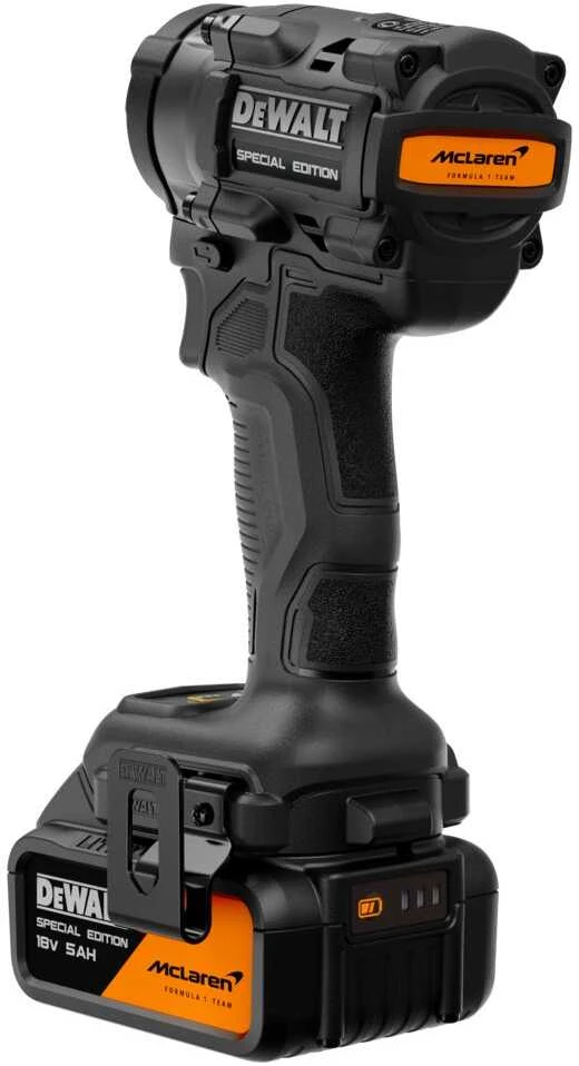 DEWALT SMŪGINIS VERŽLIASUKIS 1/2″ 18V DCF92MP2T 406Nm 2×5,0Ah MCLAREN