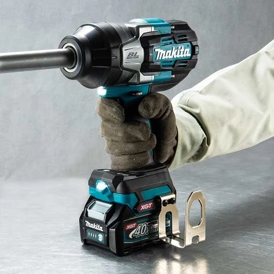 Makita TW011GZ Smūginis veržliasukis XGT, 3/4" ilgas, 1500Nm, 2xLED, bešepetėlinis variklis, "Z" versija - komplektuojamas be akumuliatoriaus ir kroviklio