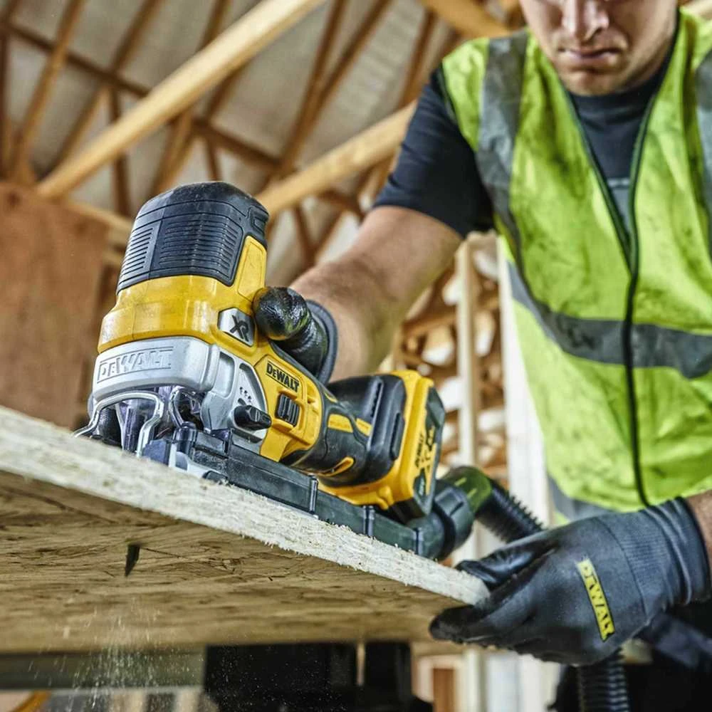 Įrankių rinkinys DeWalt DCK329P2T-QW (DCD796 + DCG405 + DCS335); 18 V; 2x5,0 Ah akum.