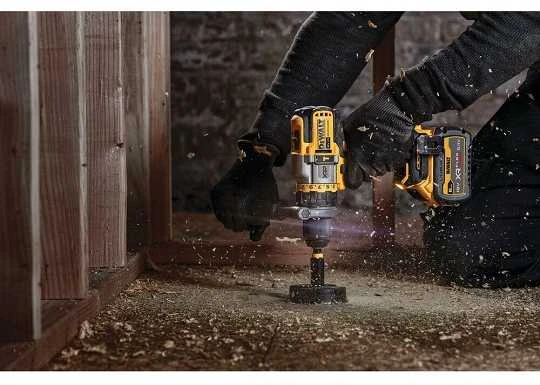 Įrankių rinkinys DeWalt DCK2016T2T-QW (DCD999 + DCG418); 2x6,0 Ah akum.