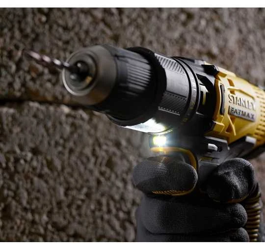 Stanley Fatmax gręžtuvas su LED darbo zonos apšvietimu