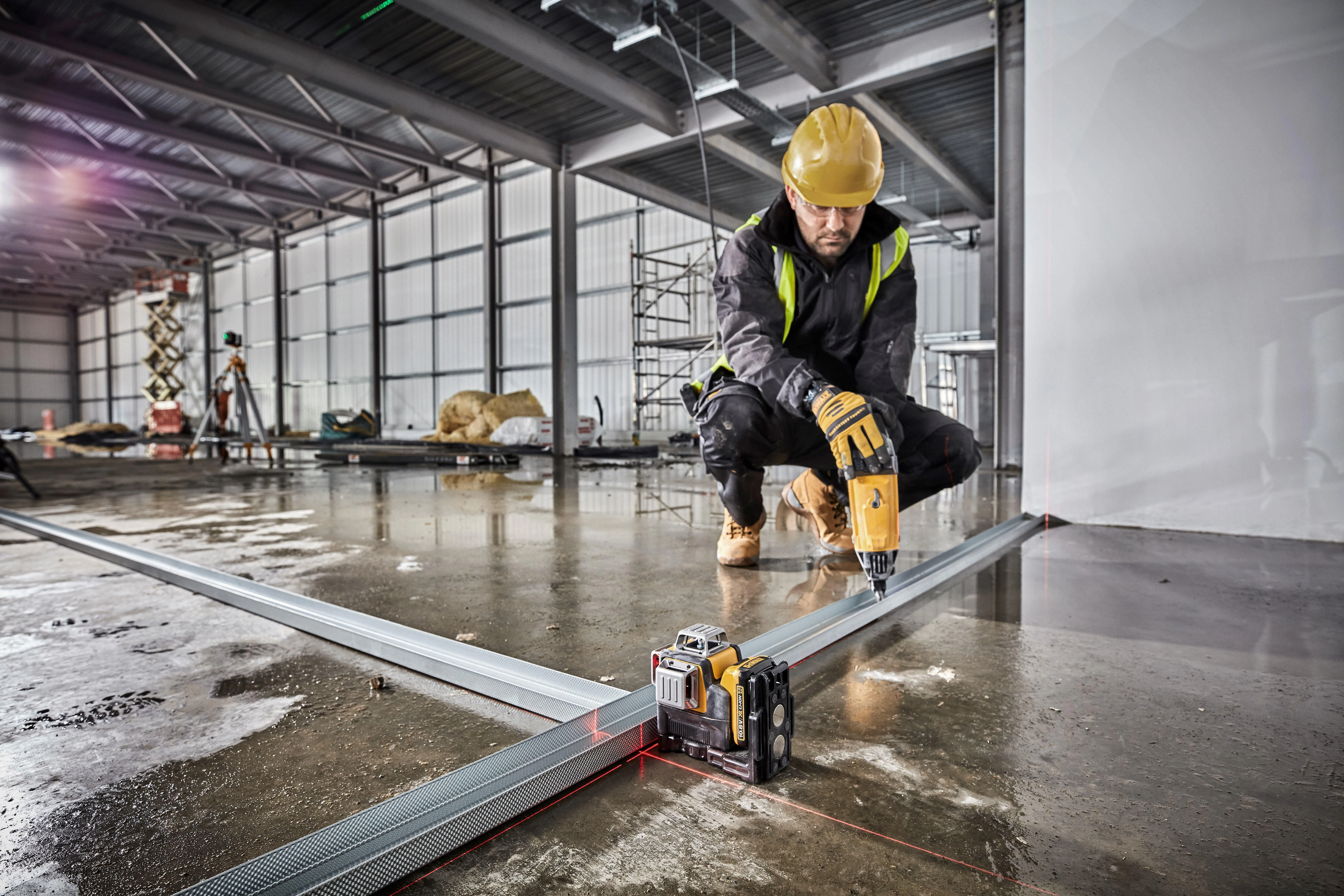 Kryžminių linijų lazeris DeWALT DCE089D1R