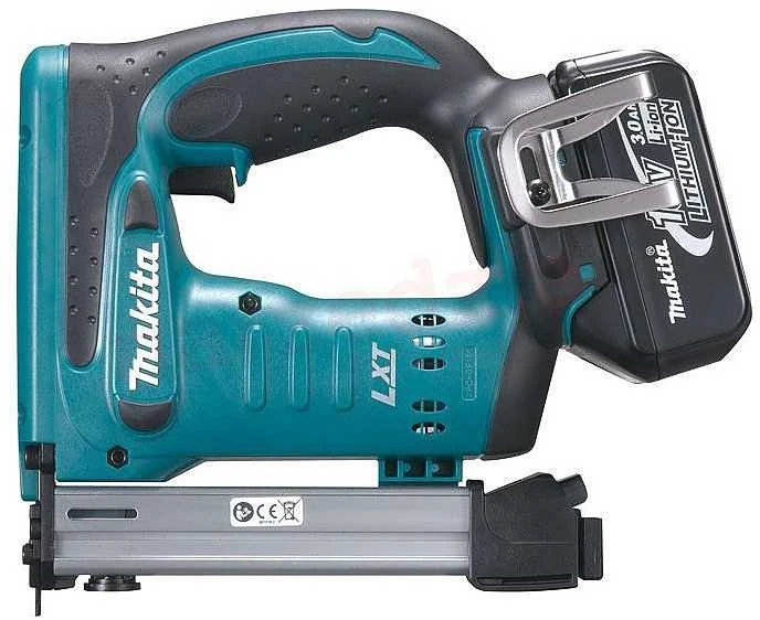 MAKITA STAPLER 18V 2x3,0Ah DST221RFJ