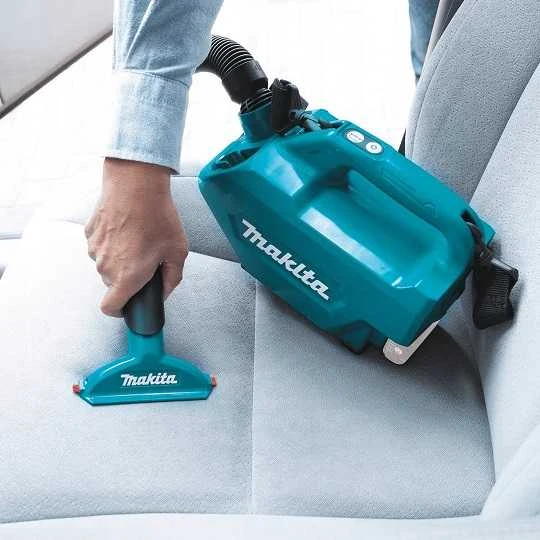 MAKITA dulkių siurblys 12V 1x4,0Ah CL121DSM