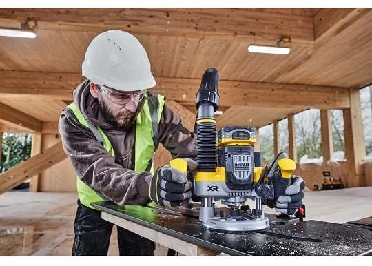 Freza DeWalt DCW620H2-QW; 18 V; 2x5,0 Ah akum.
