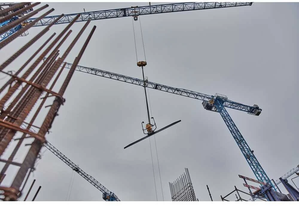 Akumuliatorinė vibruojanti betono lygintuvo plokštė, POWERSHIFT, 54V, DeWalt [DCPS330N-XJ]