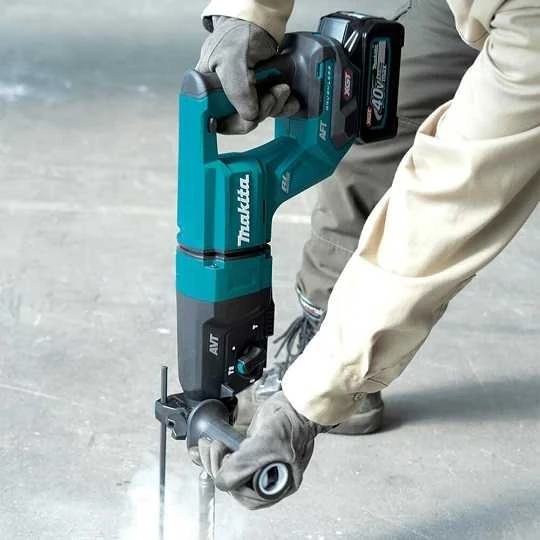 MAKITA.Perforatorius 40V XGT HR007GM201 3,0J 2x4,0Ah
