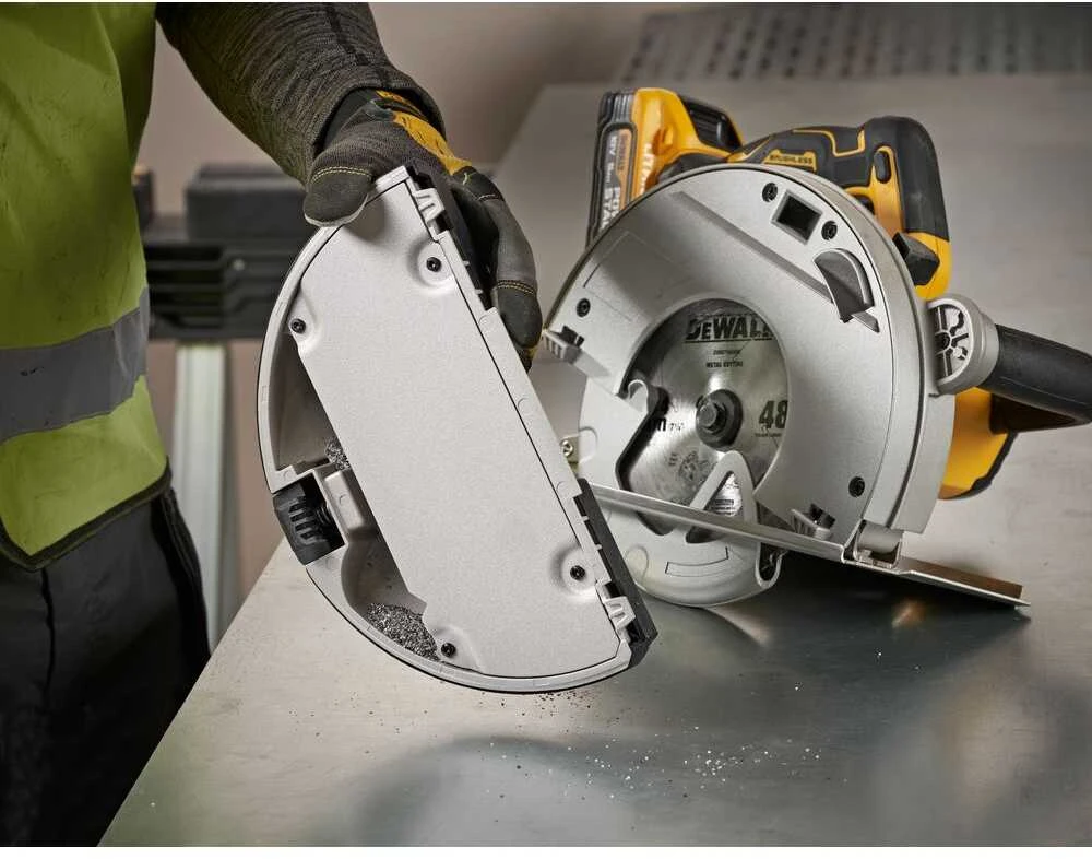 Dewalt 18 V XR metalinis diskinis pjūklas