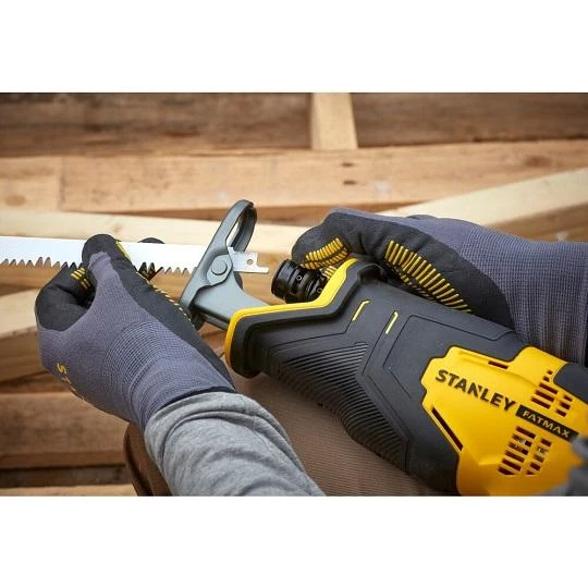 Stanley tiesinis pjūklas 18V V20 SFMCS300B be akumuliatoriaus ir kroviklio