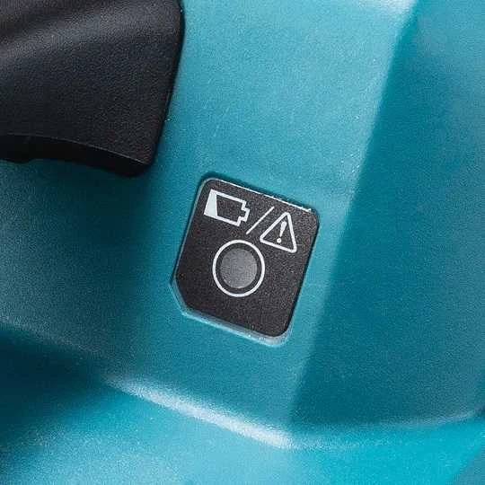 Makita LM004GM103 akumuliatorinė vejapjovė 40Vmax, XGT, 43cm, 1X4,0Ah ličio jonų akumuliatorius DC40RC, 3 viename (pjovimas / surinkimas / mulčiavimas), plastikinis korpusas