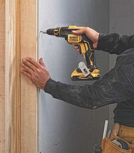 Dewalt gipskartonio suktuvas gręžtuvas DCF620NT 18V 30Nm, TSTAK lagaminas, be akumuliatoriaus ir kroviklio