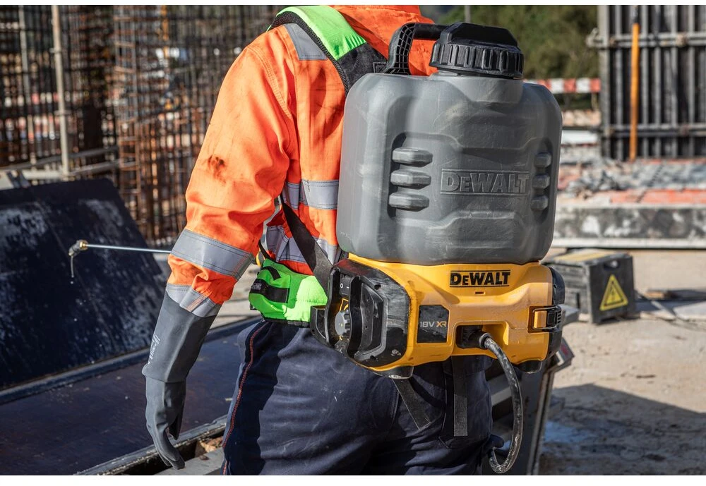 DEWALT OPRYSKIWACZ 18V DCCS1100N DO CHEMII PLECAKOWY