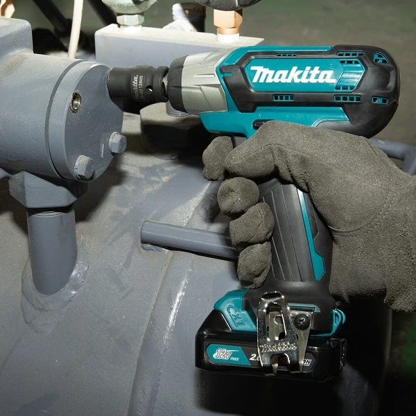 Makita TW141DZ Akumuliatorinis smūginis veržliasukis, 1/2", 12V MAX, 145 Nm, Be akumuliatorių ir kroviklio!