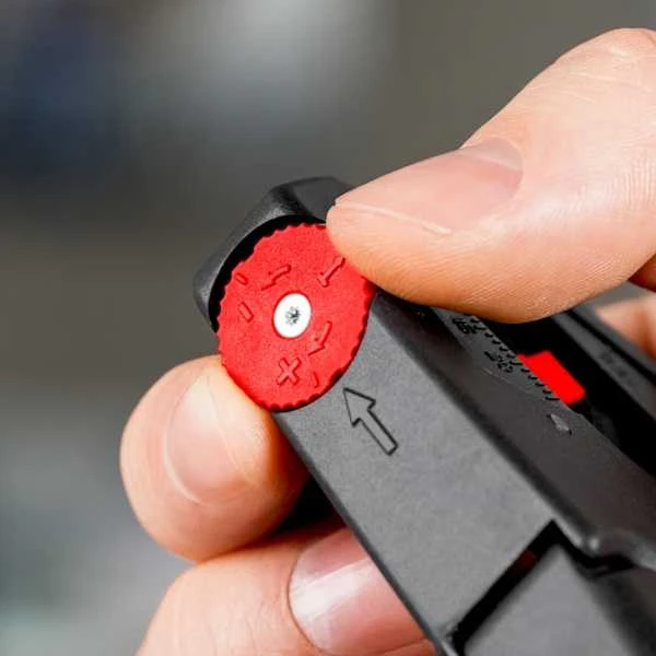 Wentronic Replės laidų nuizoliavimui KNIPEX 1240