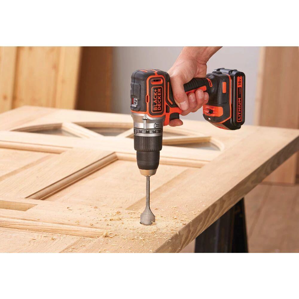 Black & Decker Juodas & Decker Suktuvas-gręžtuvas Juodas & Decker BL188N-XJ; 18 V (be akumuliatoriaus ir pakrovėjo)