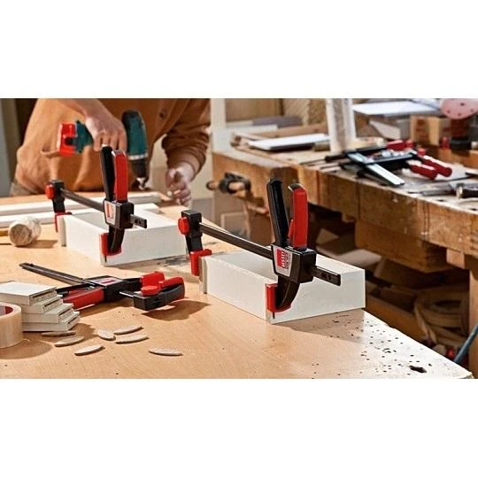 Spaustuvas medžiui, plastikui, stiklui BESSEY EZL30-8