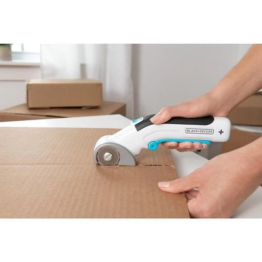 Black & Decker Juodas & Decker Akumuliatorinės universalios žirklės Juodas & Decker BCRC115-XJ; 3,6 V; 1,5 Ah akum.