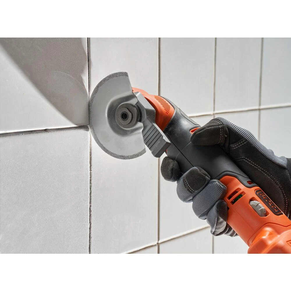 Black & Decker Juodas & Decker Daugiafunkcinis įrankis Juodas & Decker BDCOS18N-XJ; 18 V (be akumuliatoriaus ir pakrovėjo)