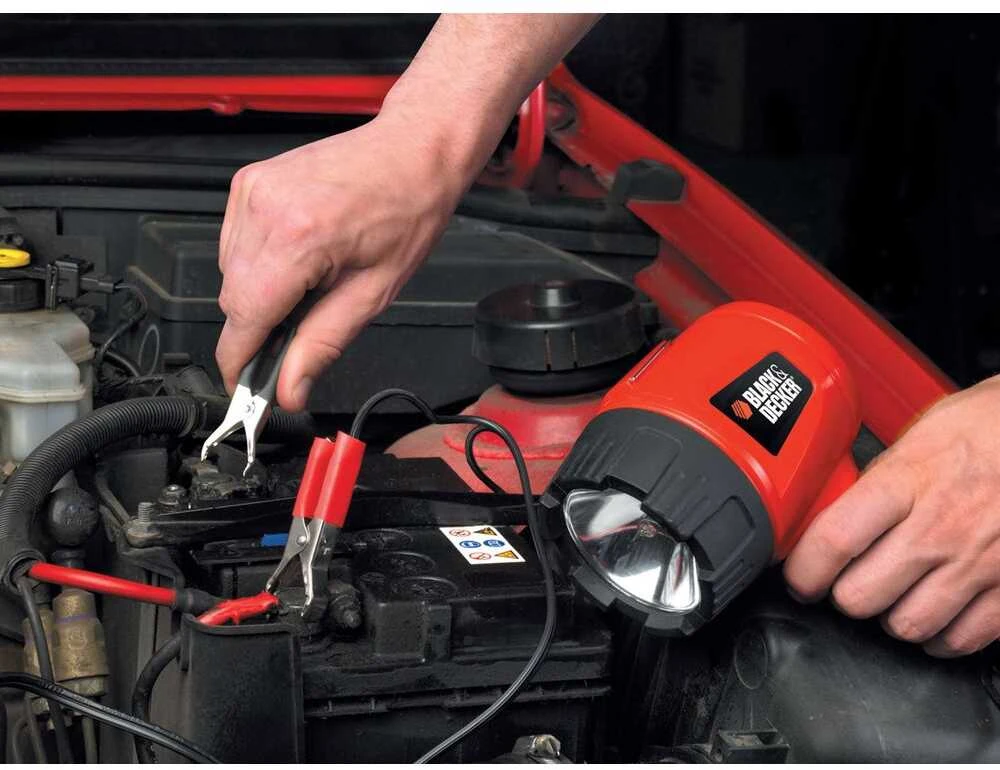 Black & Decker Halogeninė lempa, maitinama iš cigarečių degiklio lizdo, 12 V, Juodas+DECKER [BDSL300-XJ]