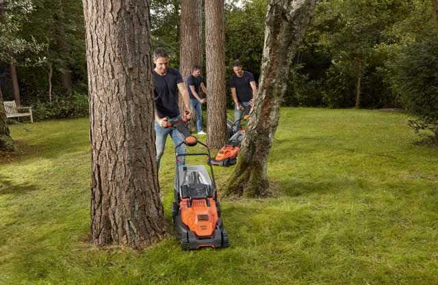 Black & Decker Elektrinė žoliapjovė 1800W/42cm DEWALT