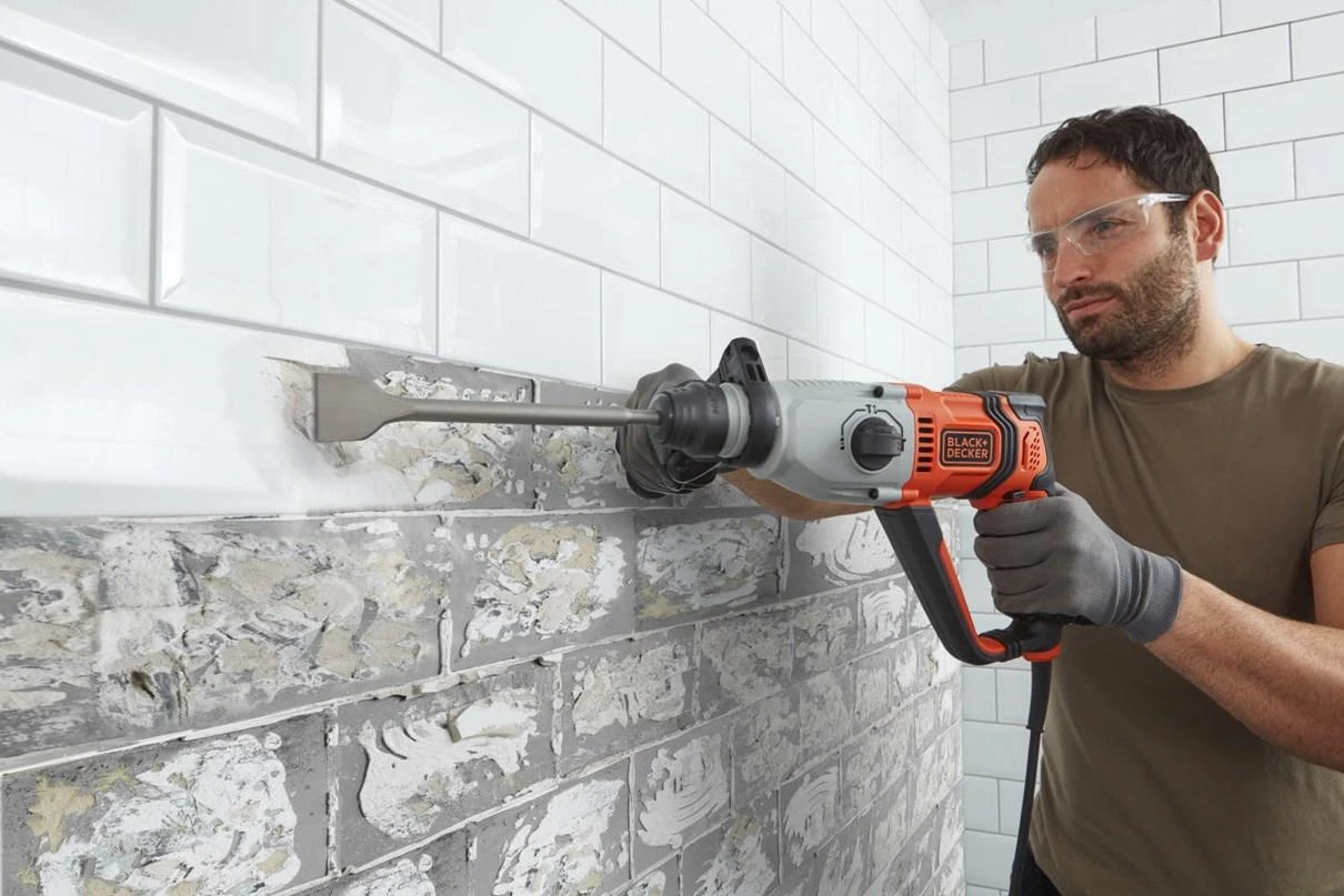 Grąžtas Black & Decker Juodas & Decker Perforatoriai Juodas & Decker BEHS02K-QS; 2,2 J; 800 W; SDS-plus