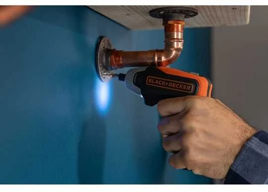 Black & Decker Juodas & Decker Suktuvas Juodas & Decker BCF611CK-QW; 3,6 V; 1x1,5 Ah akum.