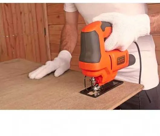 Black & Decker Juodas & Decker Juodas & DECKER Siaurapjūklis | BES603-QS | 400 W