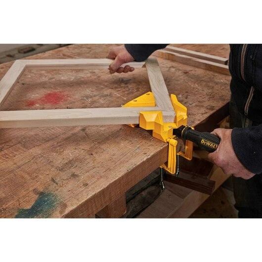 DEWALT KAMPINIS SPAUSTUVAS