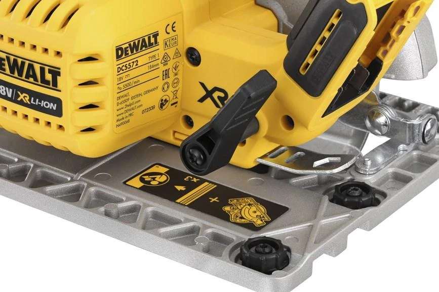 DEWALT diskinis pjūklas DCS572N 18V 184mm be akumuliatoriaus ir kroviklio