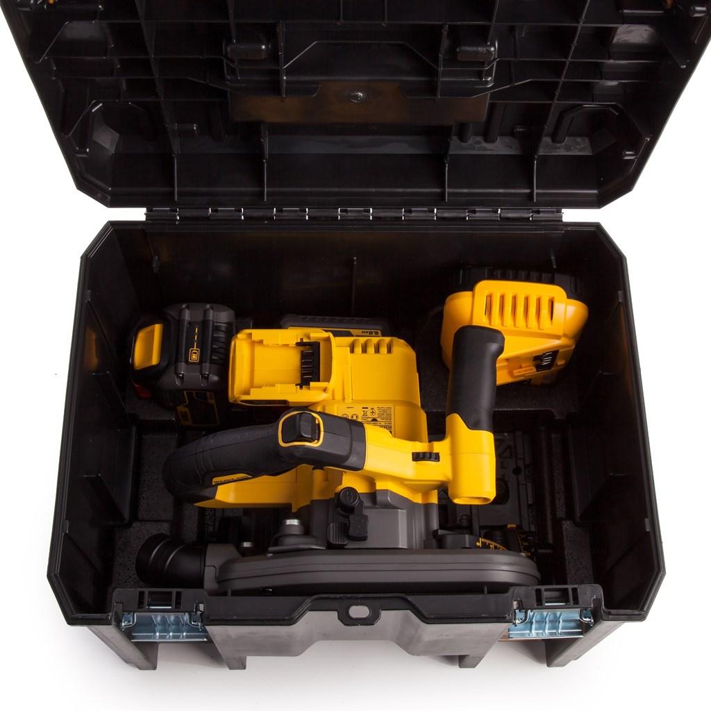 DEWALT FLEXVOLT diskinis pjūklas – GROTUVĖS KIŠTUKAS 54V 2x6.0Ah DCS520T2