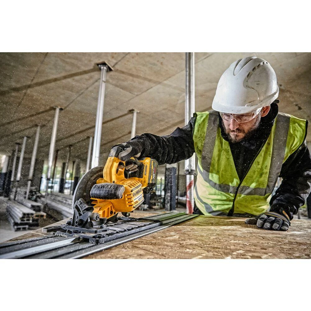 Akumuliatorinis diskinis pjūklas DeWalt DCS579NT-XJ; 54 V; (be akumuliatoriaus ir pakrovėjo)