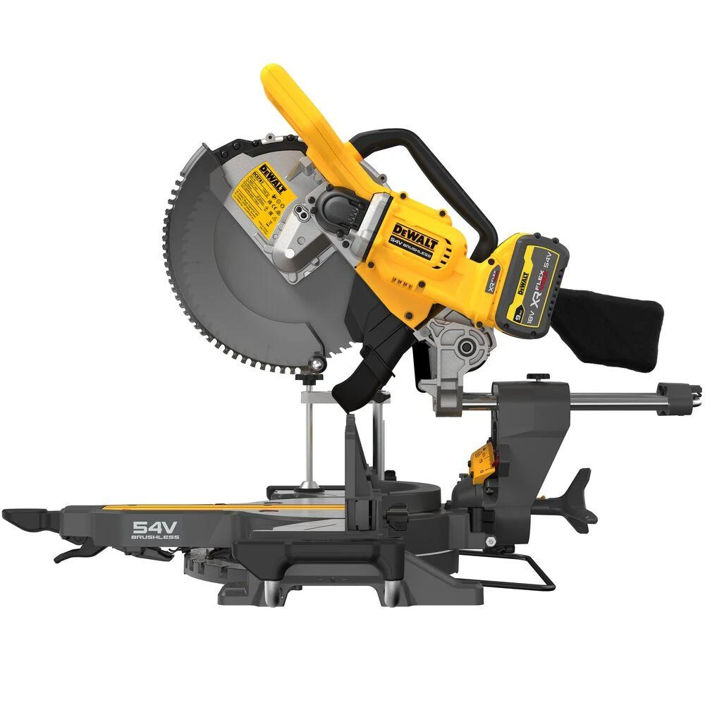 DeWalt DCS781 akumuliatorinis skersavimo pjūklas