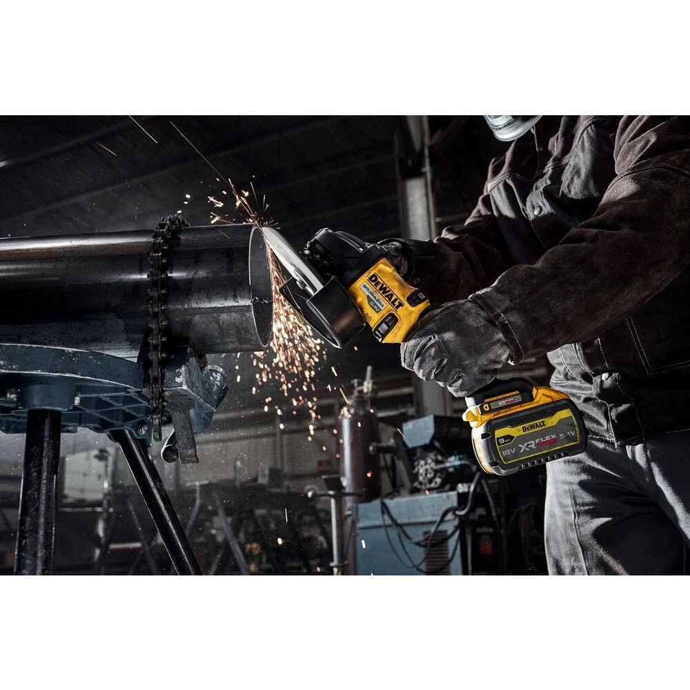 De Walt DEWALT kampinis šlifuoklis 54V FV 180mm BEZ AKU. I ŁAD. DCG440N
