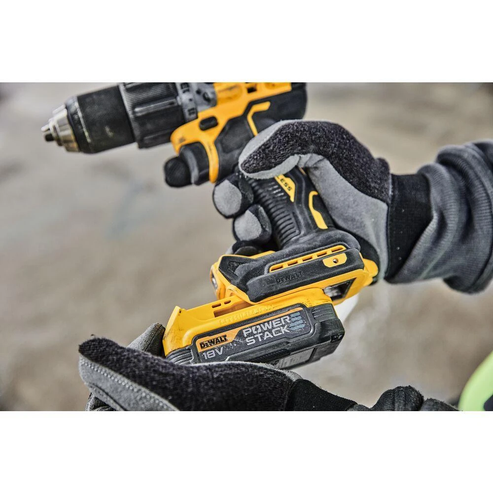 Smūginis gręžtuvas-suktuvas DeWalt DCD805E2T-QW; 18 V; 2x1,7 Ah akum.