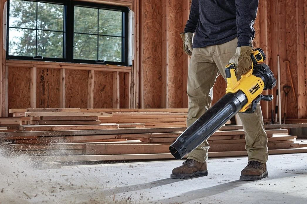 Akumuliatorinis lapų pūstuvas DeWalt DCMBL562P1, 18 V, 1x5,0 Ah