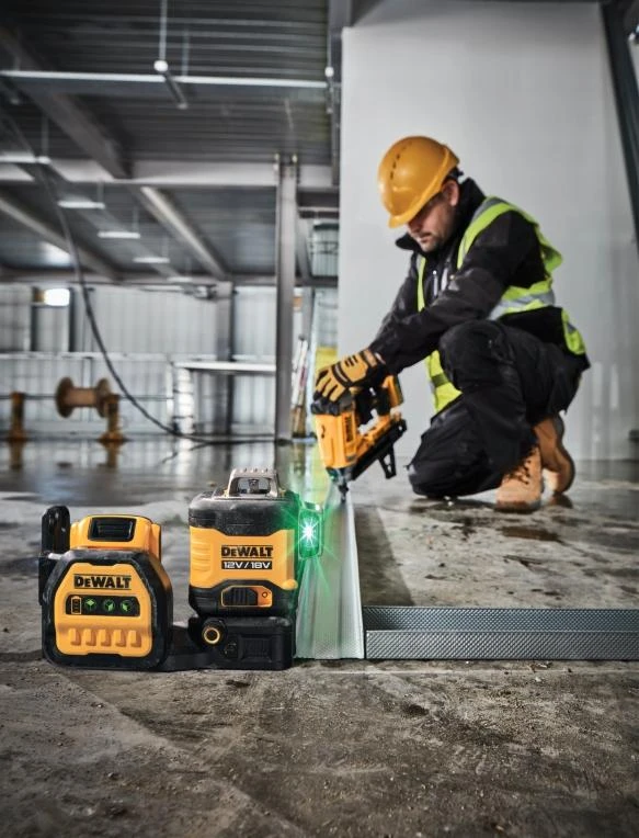 Dewalt kryžminių linijų lazeris DCE089D1G-QW, žalias