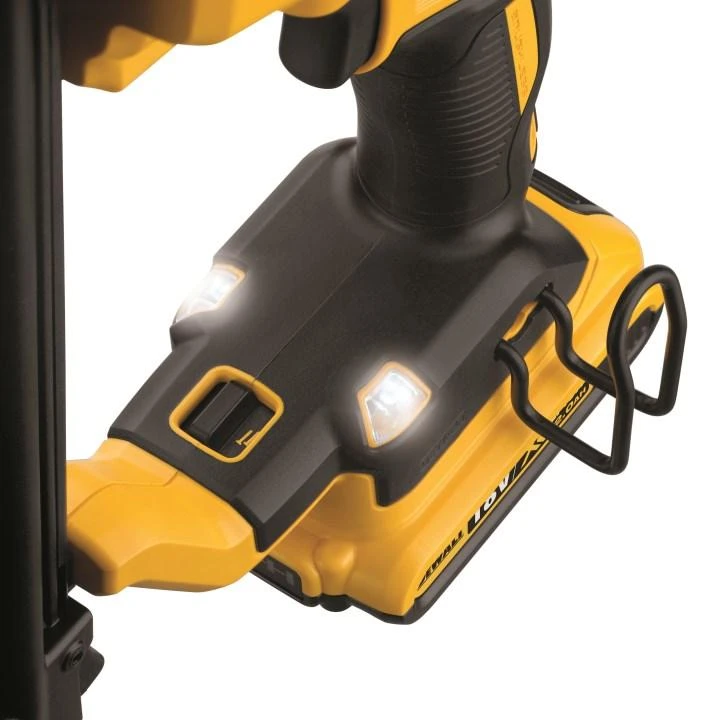 Akumuliatorinis statybinis viniakalis DeWalt DCN680D2; 18 V; 2x2,0 Ah akum.