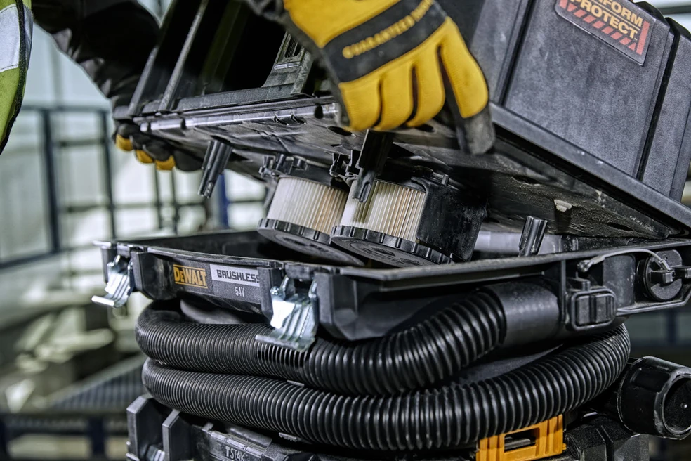 Akumuliatorinis dulkių siurblys DeWalt DCV586MT2-QW; 54 V; 2x6,0 Ah akum.