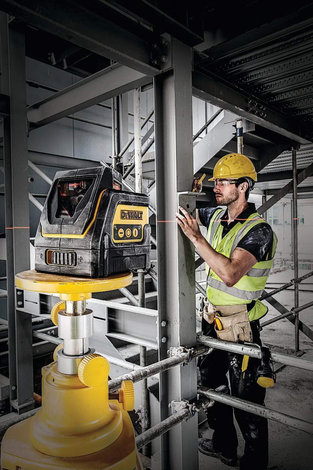 Lazeris nusistatantis DeWalt DW0811-XJ