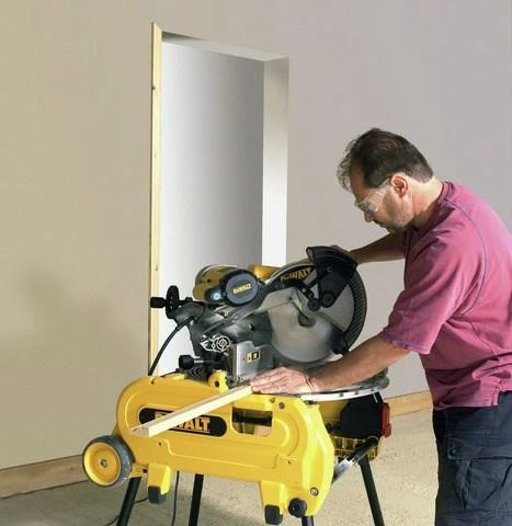 Skersinio/išilginio pjovimo staklės D27107 2000W 305 mm XPS, DeWalt