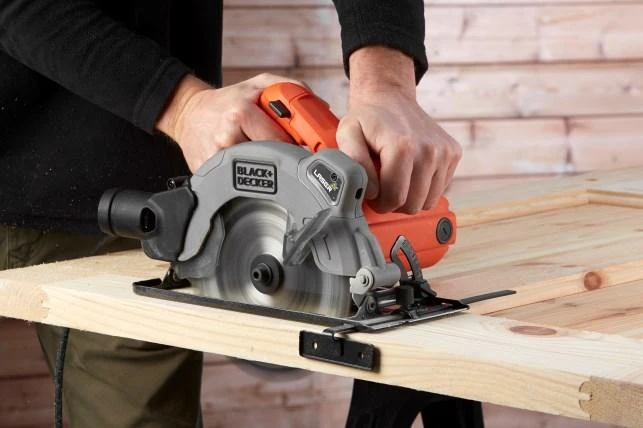 Black & Decker diskinis pjūklas CS1250LA, 190mm, 1250W + papildomas pjovimo diskas