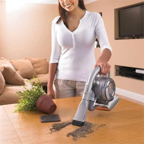 Dulkių siurblys Black & Decker Juodas & Decker Akumuliatorinis siurblys Juodas & Decker PD1820LF-QW