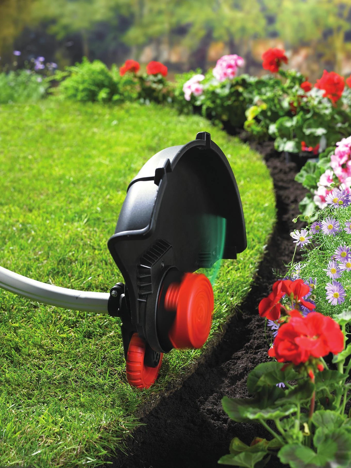 Black & Decker GL8033 trimeris, 800 W