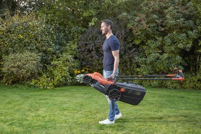 Black & Decker Juodas & Decker Vejapjovė Juodas & Decker BEMW481BH-QS; 1800 W; elektrinė
