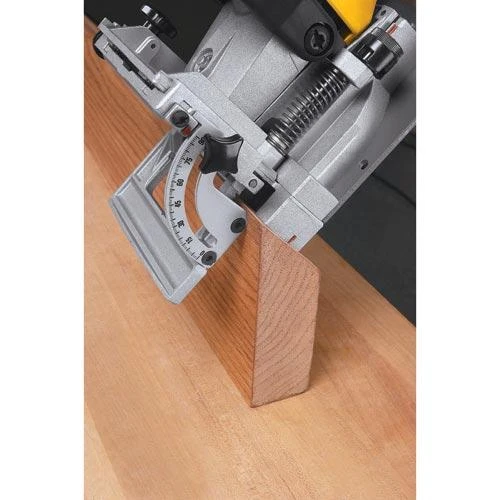 DeWALT DW682K sujungimo freza