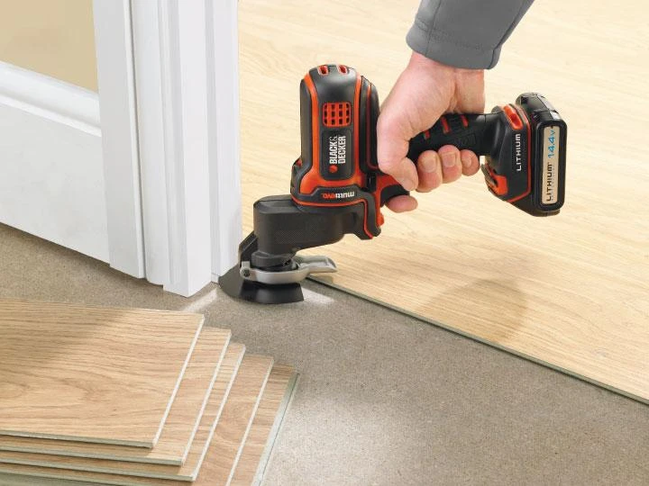 Black & Decker Juodas & Decker Vibracinis įtaisas MTOS4 Multievo™, Juodas & Decker